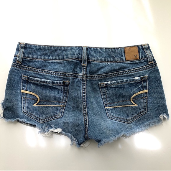 American Eagle Denim light washed shorts - Picture 2 of 2